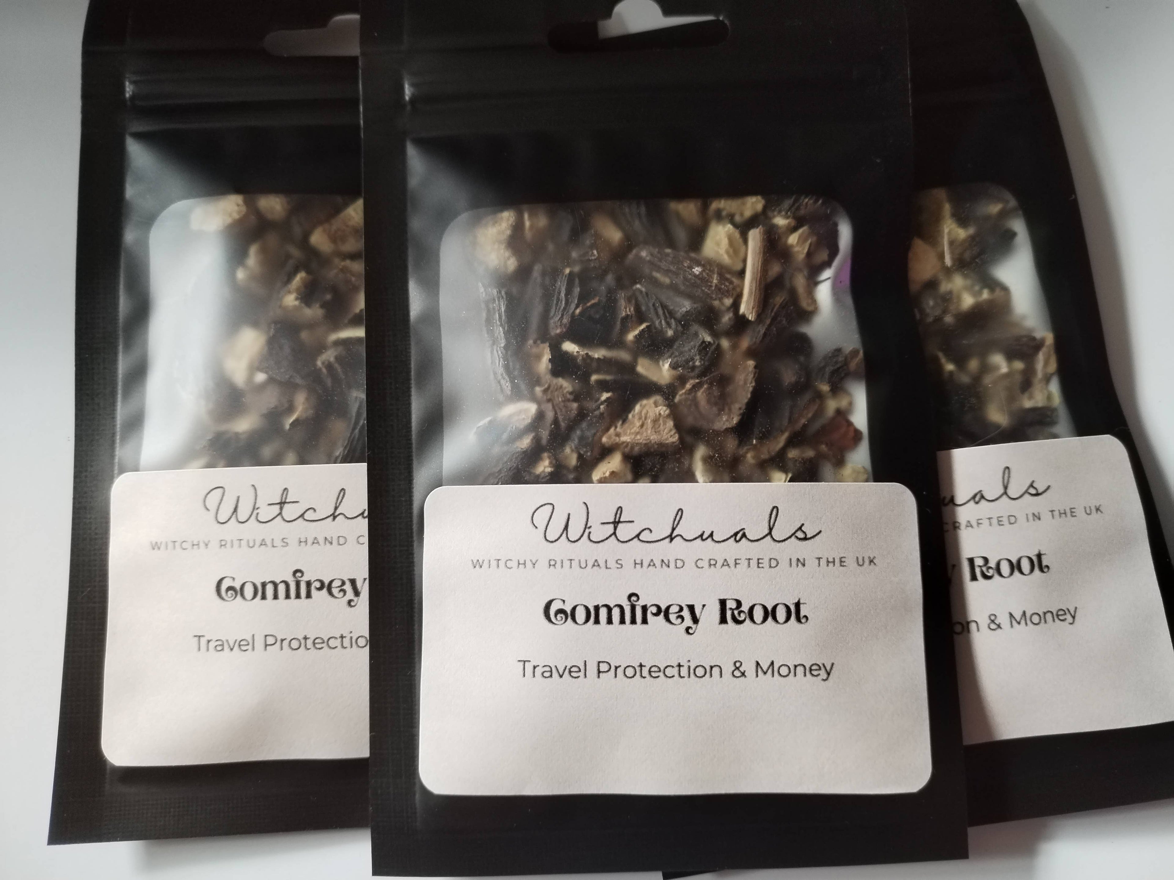 Witchuals - Rituals & Spellwork Apothecary - Comfrey Root