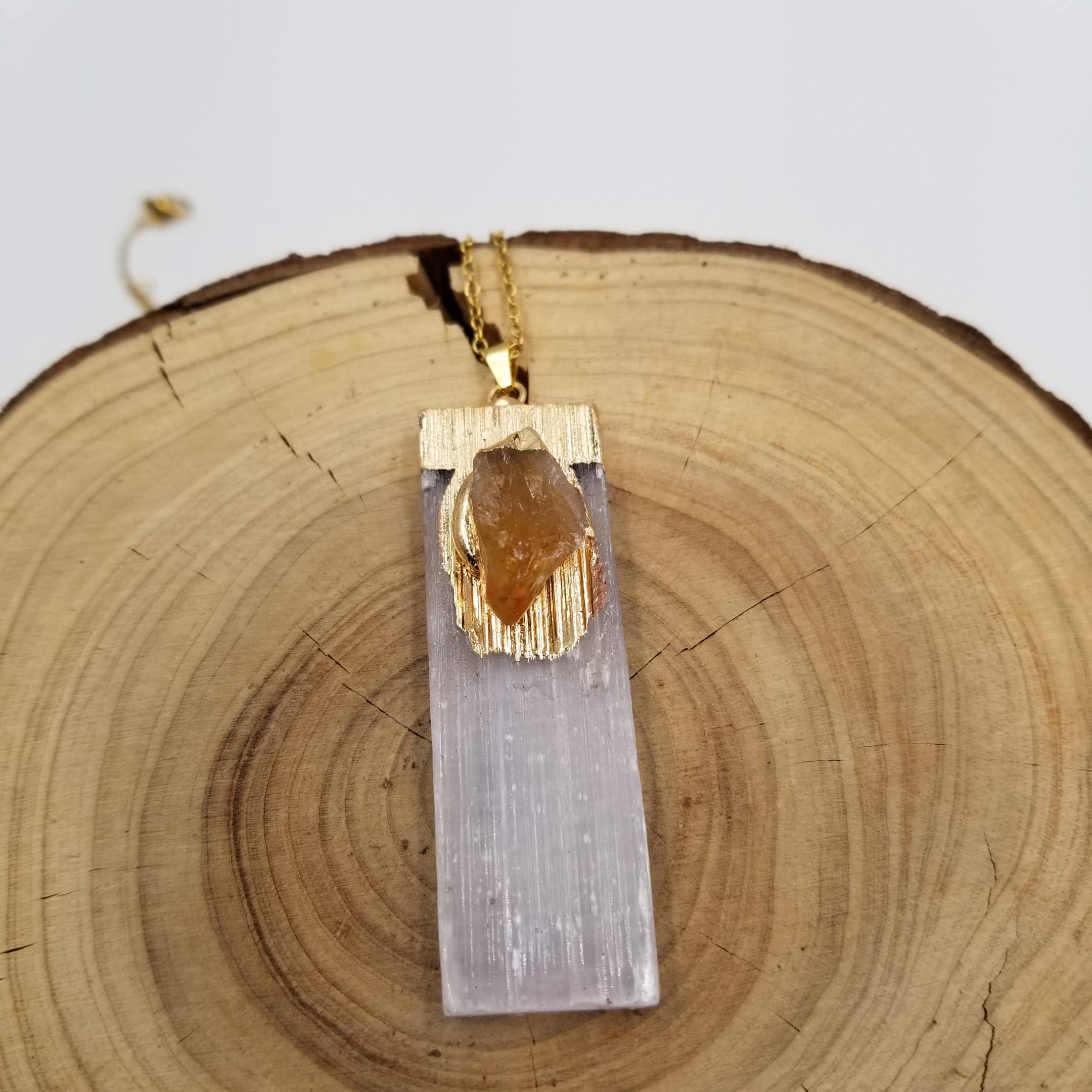 Natural Stone Inlaid Crystal Pillar Necklace