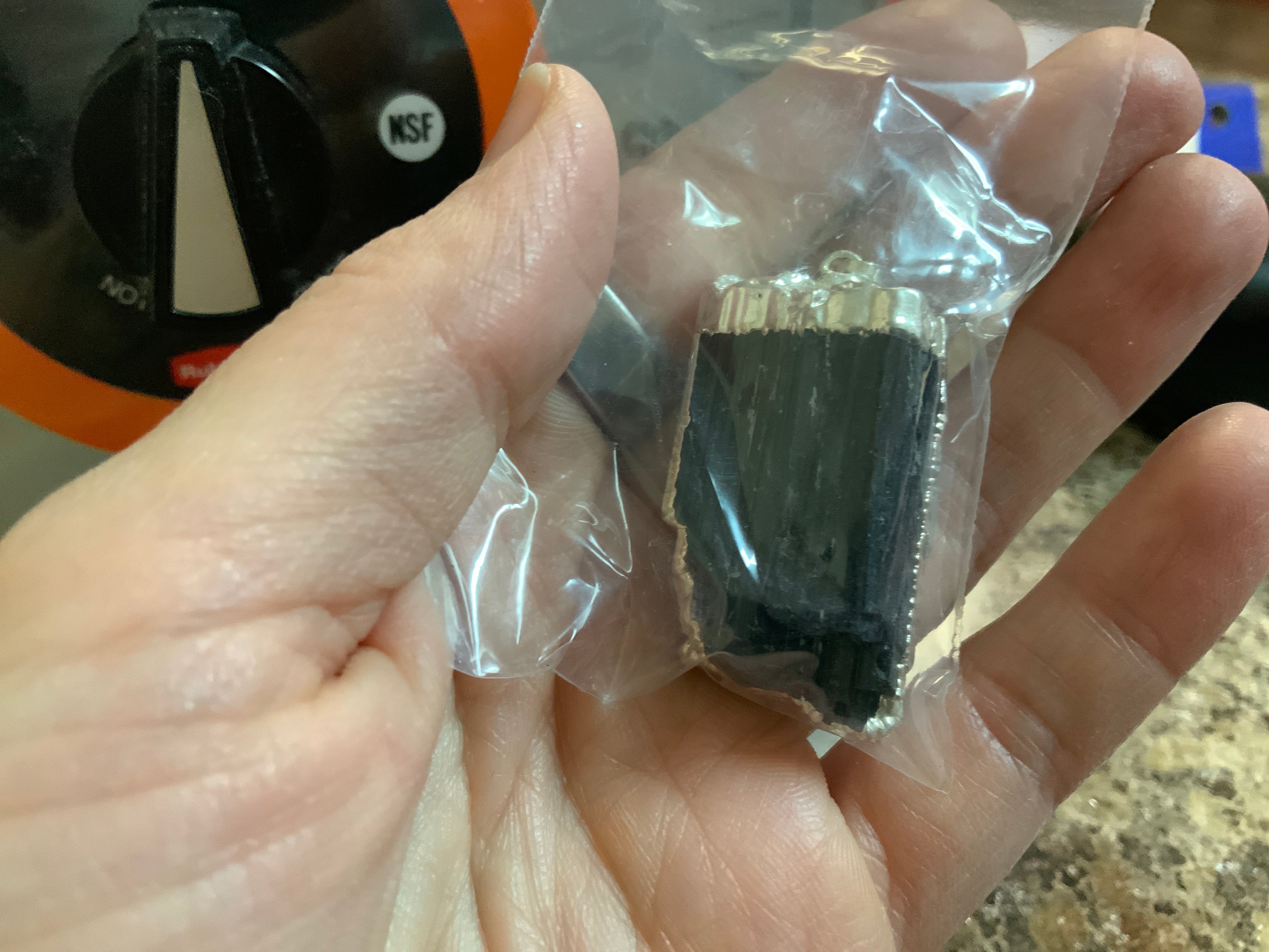 BLACK TOURMALINE SILVER PENDANT 1O