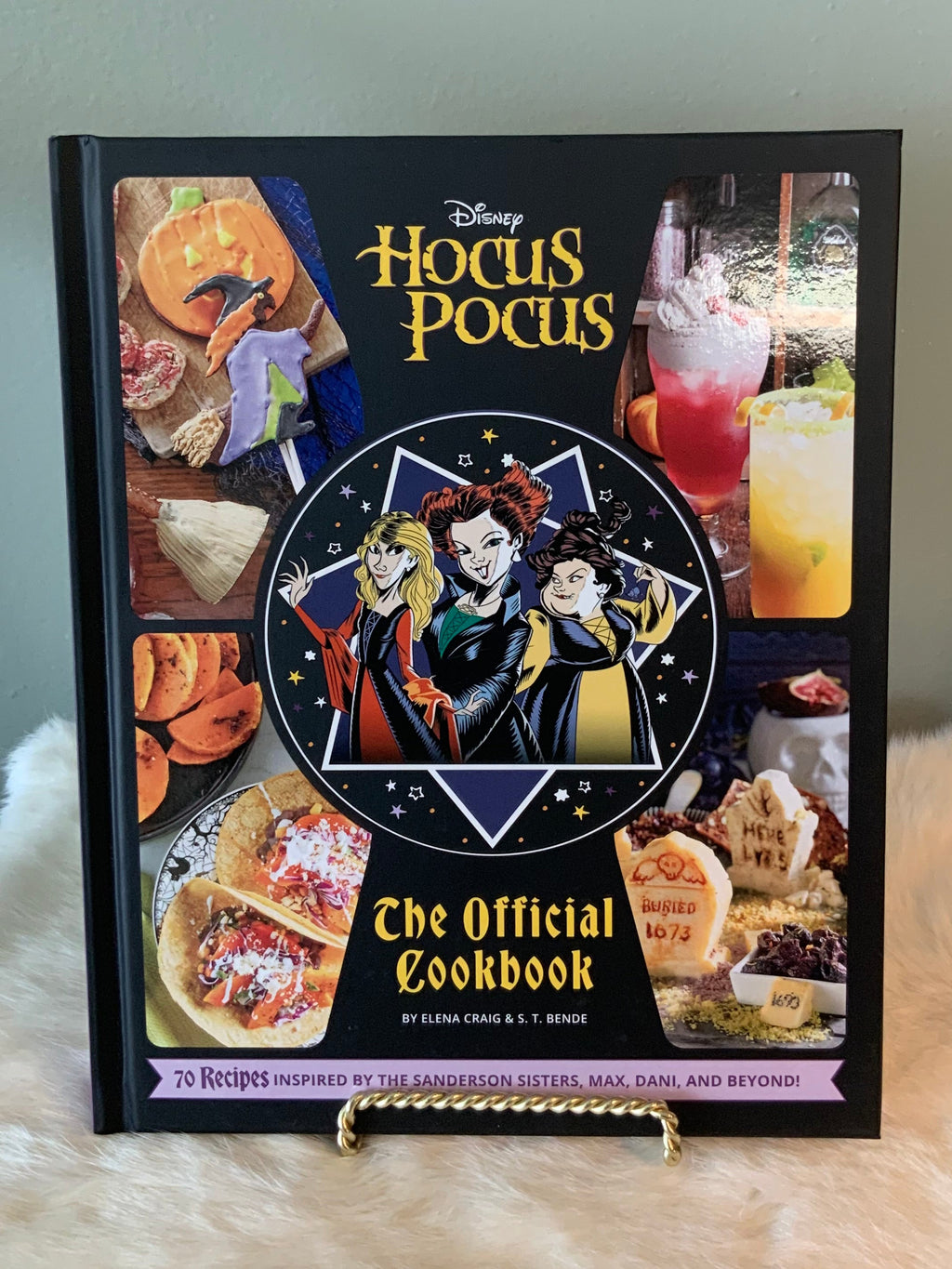 Hocus Pocus: The Official Cookbook of the Hit Movies! SALE!