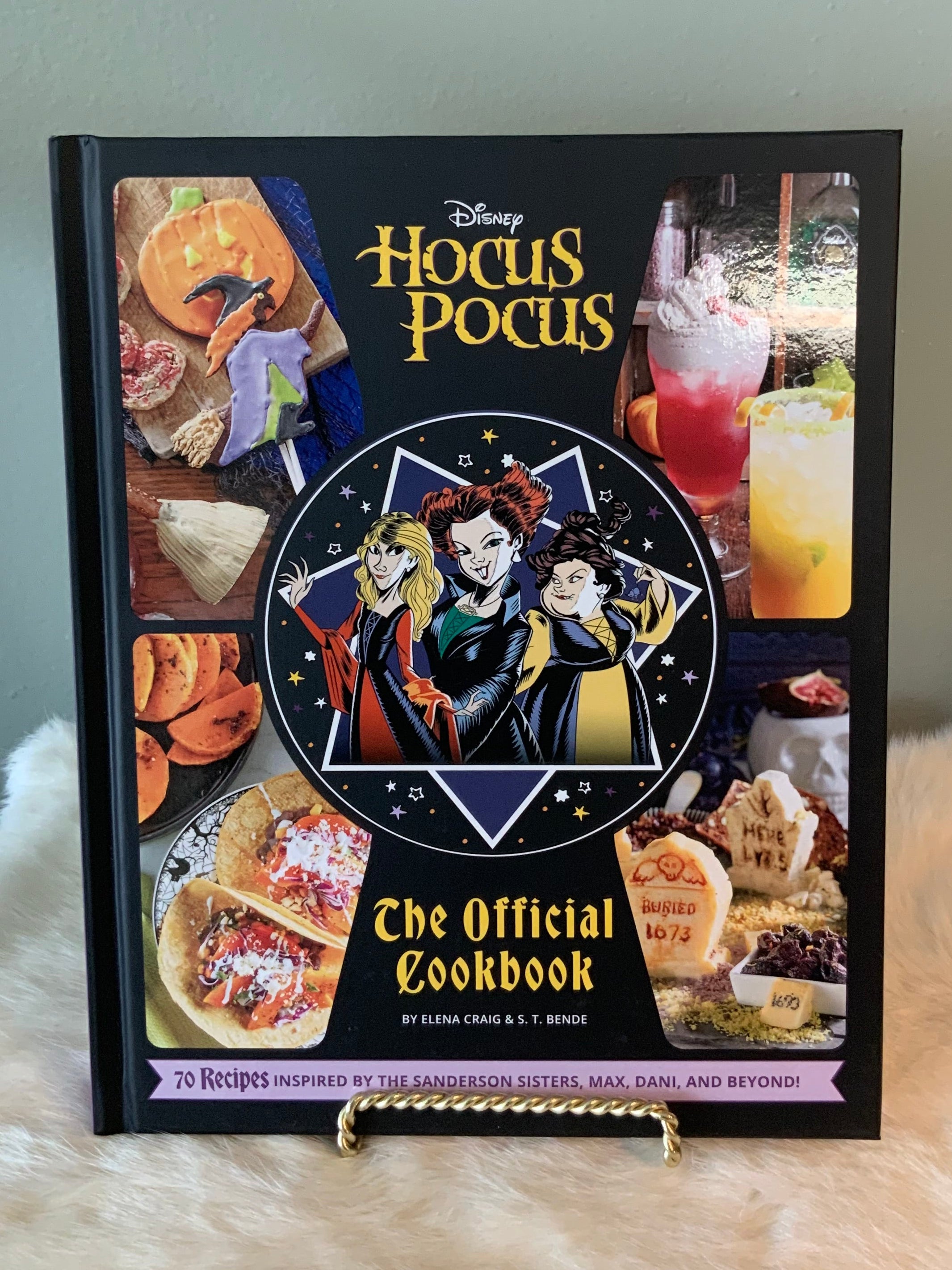 Hocus Pocus: The Official Cookbook of the Hit Movies! SALE!