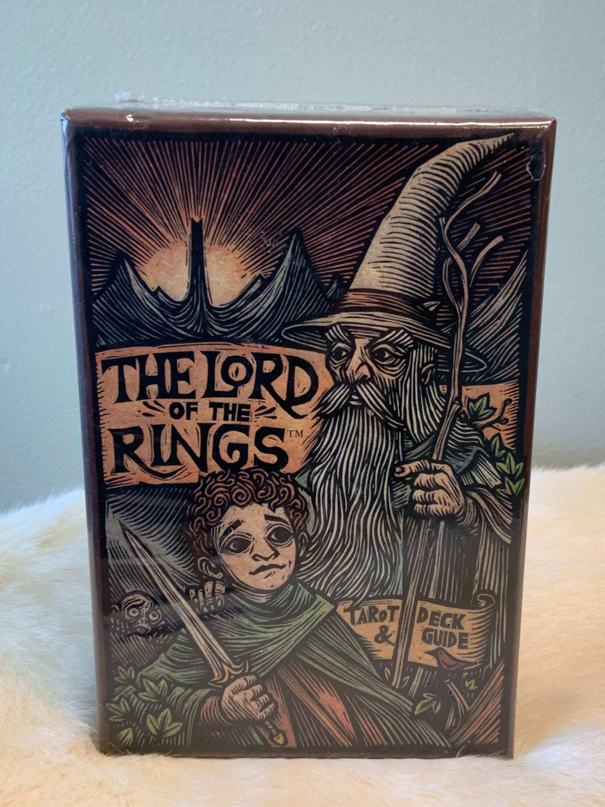 The Lord of the Rings Tarot Deck and Guide
